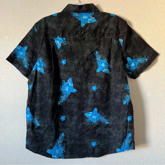 Hurley Button Up - Picture 4 of 4